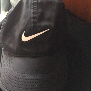 NIKE Dri-Fit Hat
